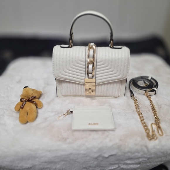 Aldo Special Edition Set Cream Handbag With Bear Charm, Card Holder, Strap - Picture 14 of 14